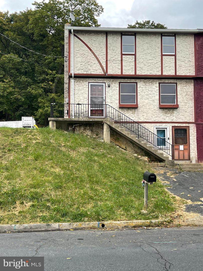507 14TH Street - Photo 1
