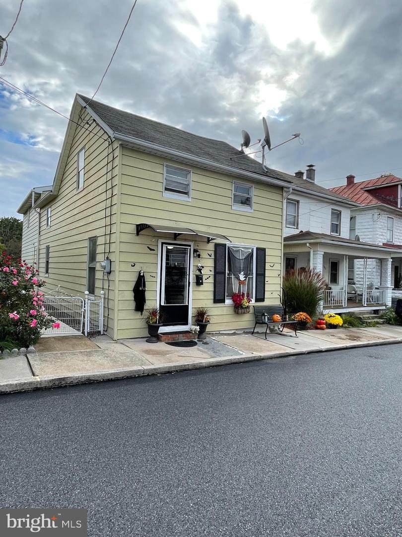 104 Cherry Street - Photo 1