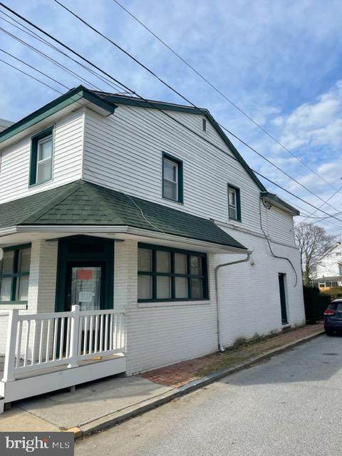 126 Clinton Street - Photo 1