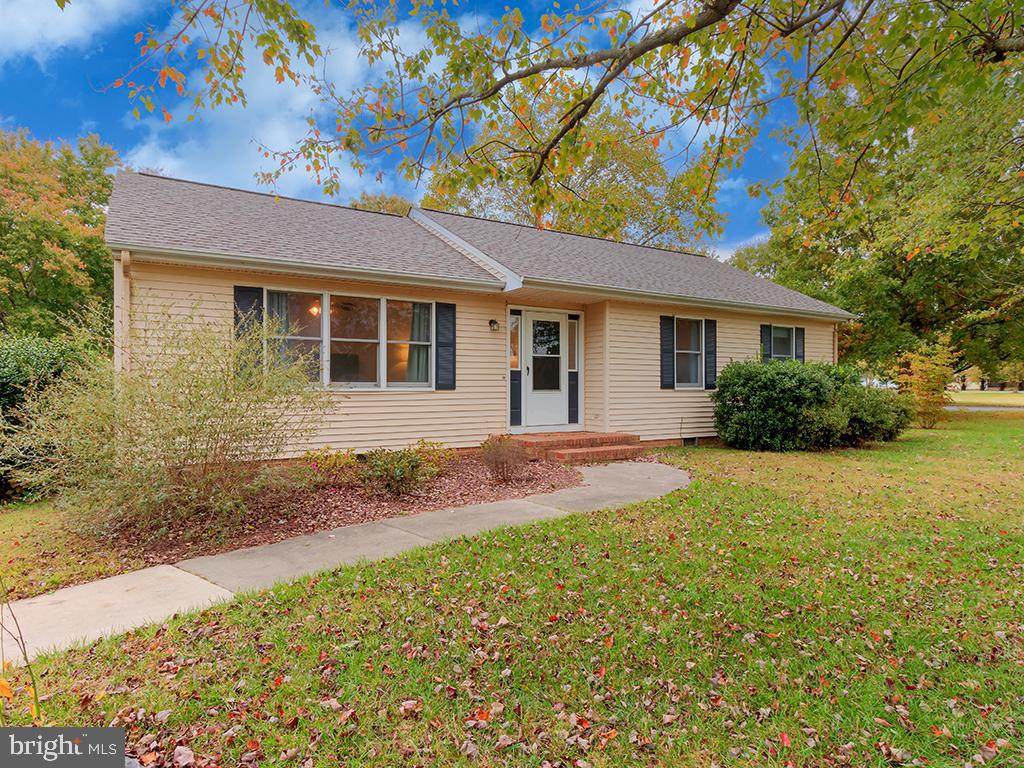 6120 Ayrshire Drive - Photo 1