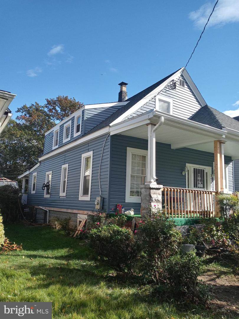 3717 22ND Street - Photo 1
