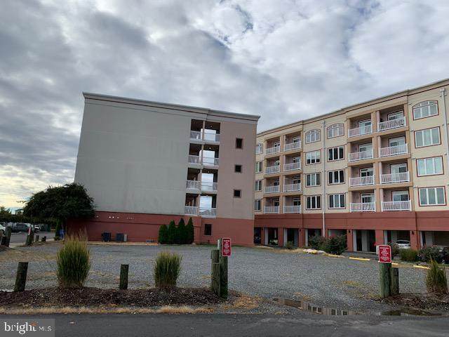 103 N. Irving Avenue - Photo 1