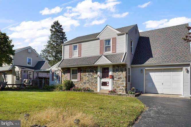 745 Westwood Lane - Photo 1
