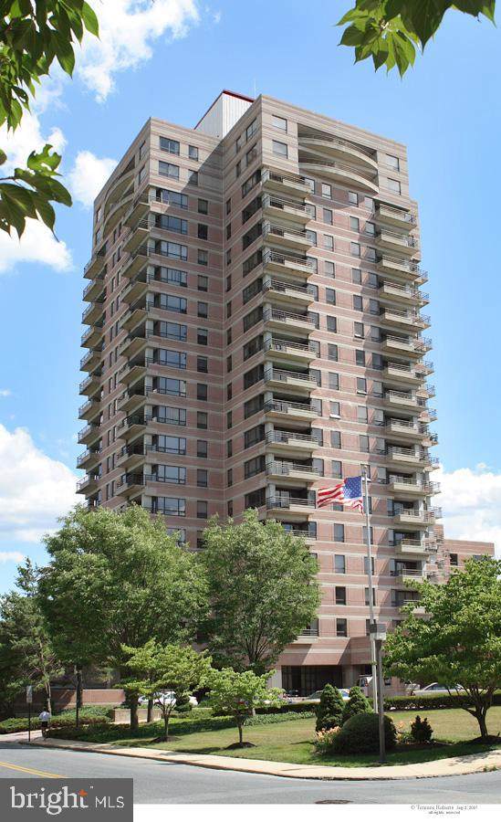 1100-UNIT Lovering Avenue - Photo 1