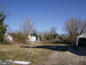 103 Oak Street - Photo 1
