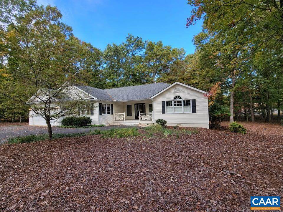 1 Fairway Dr - Photo 1
