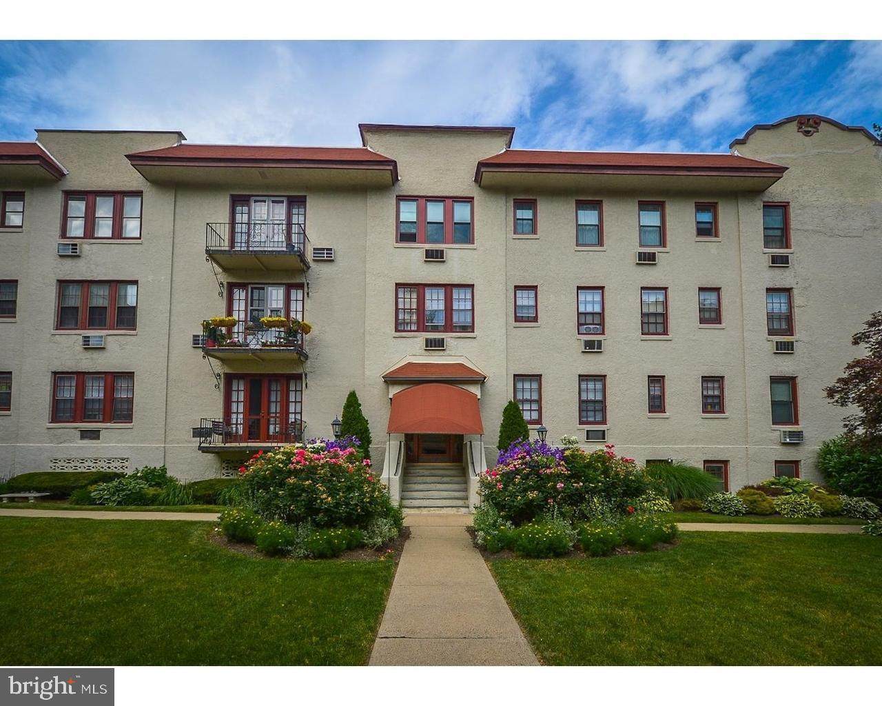 700 Elkins Avenue - Photo 1