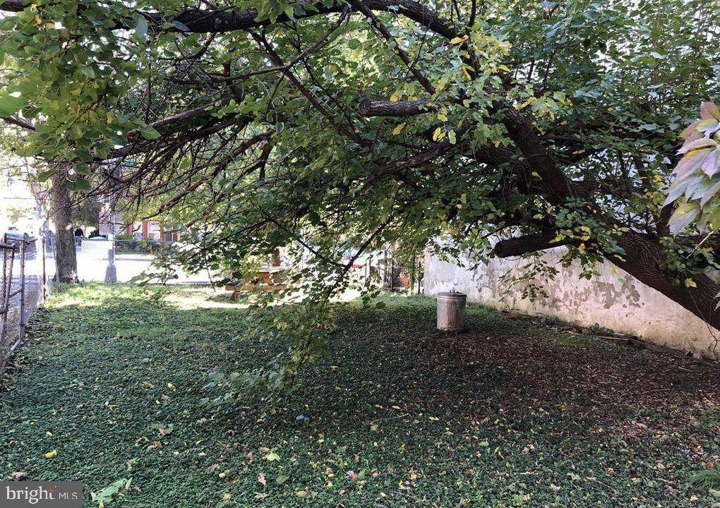 1300 West Street - Photo 1