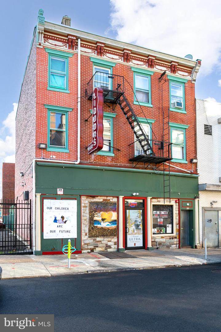 105 Hanover Street - Photo 1