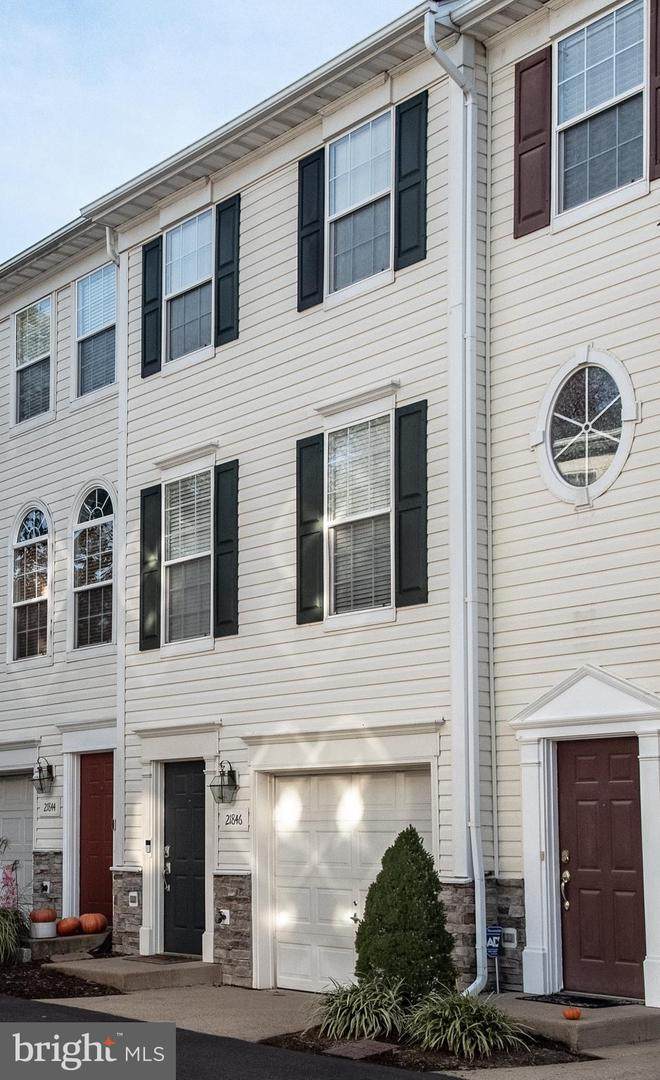 21846 Cobble Pond Square - Photo 1