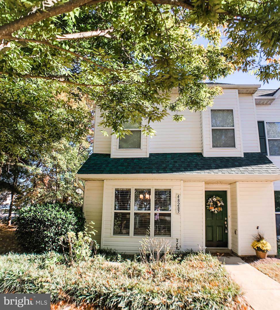 48287 Picketts Harbor Court - Photo 1