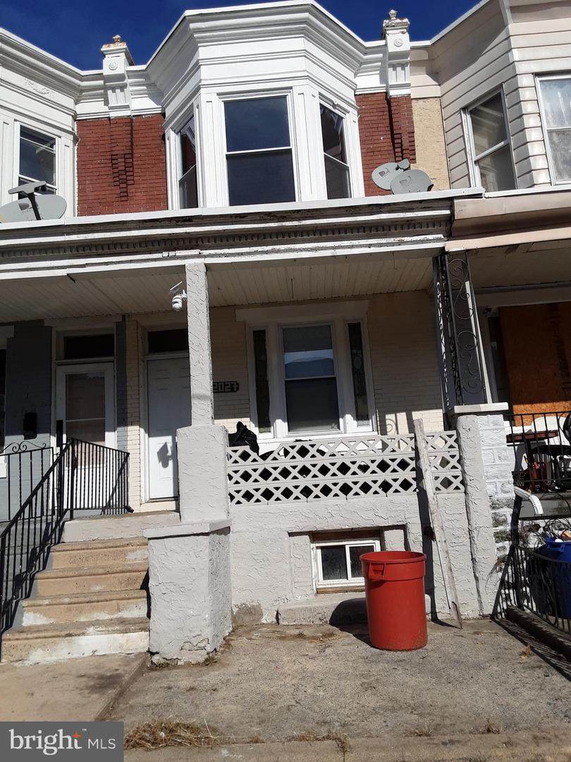 2027 Buckius Street - Photo 1