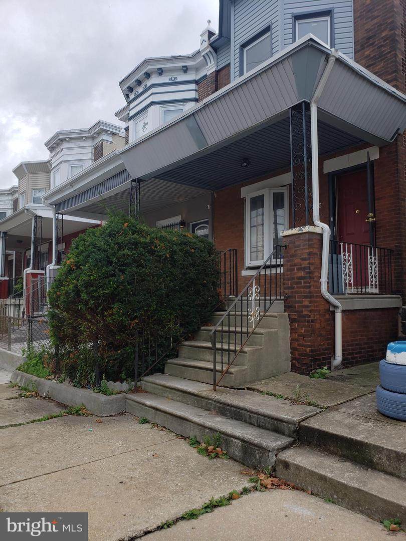 5038 Sansom Street - Photo 1