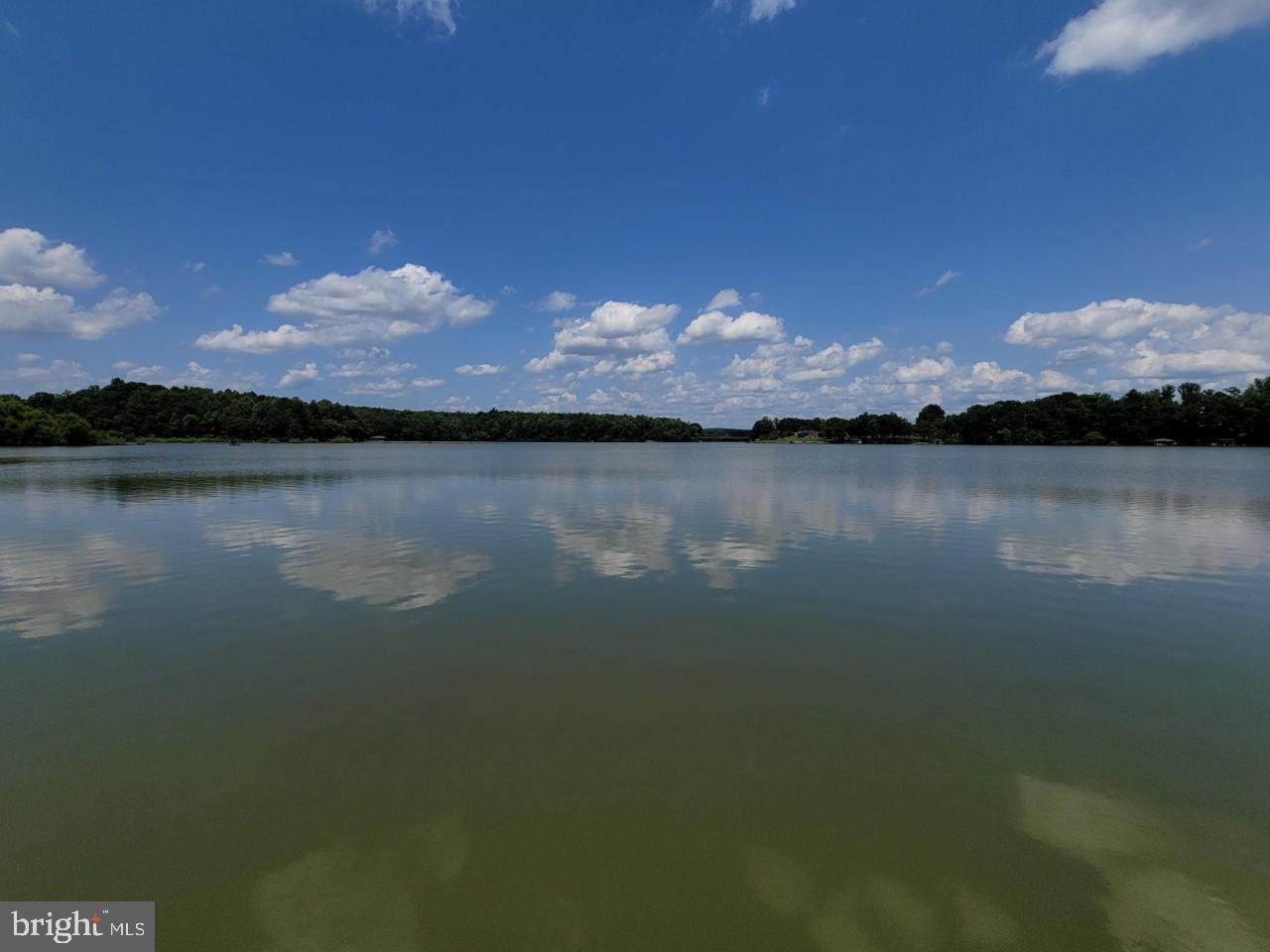 Arrow Point - Photo 1