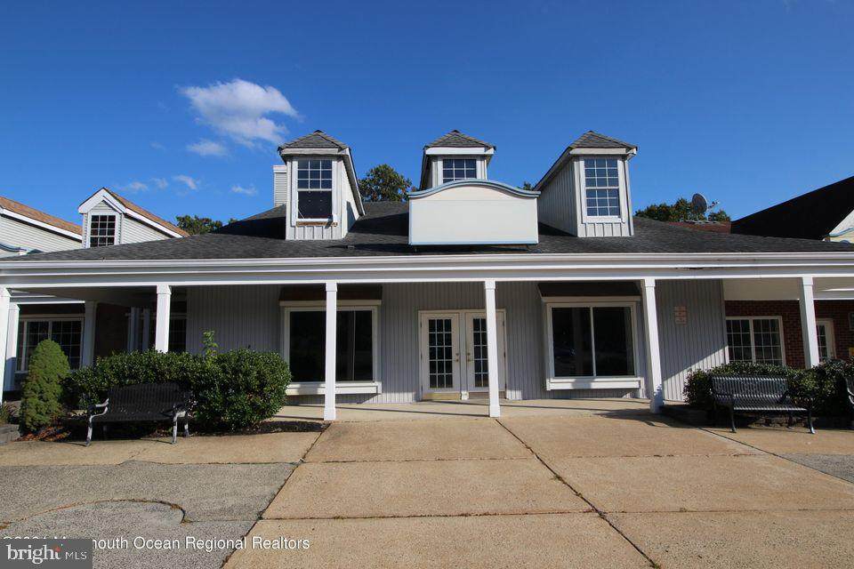 108 Lacey Road - Photo 1