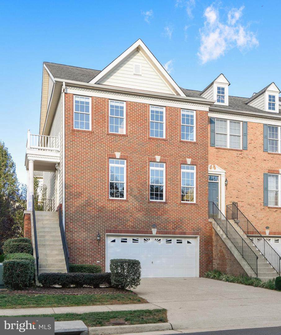 25863 Kirkwood Square - Photo 1