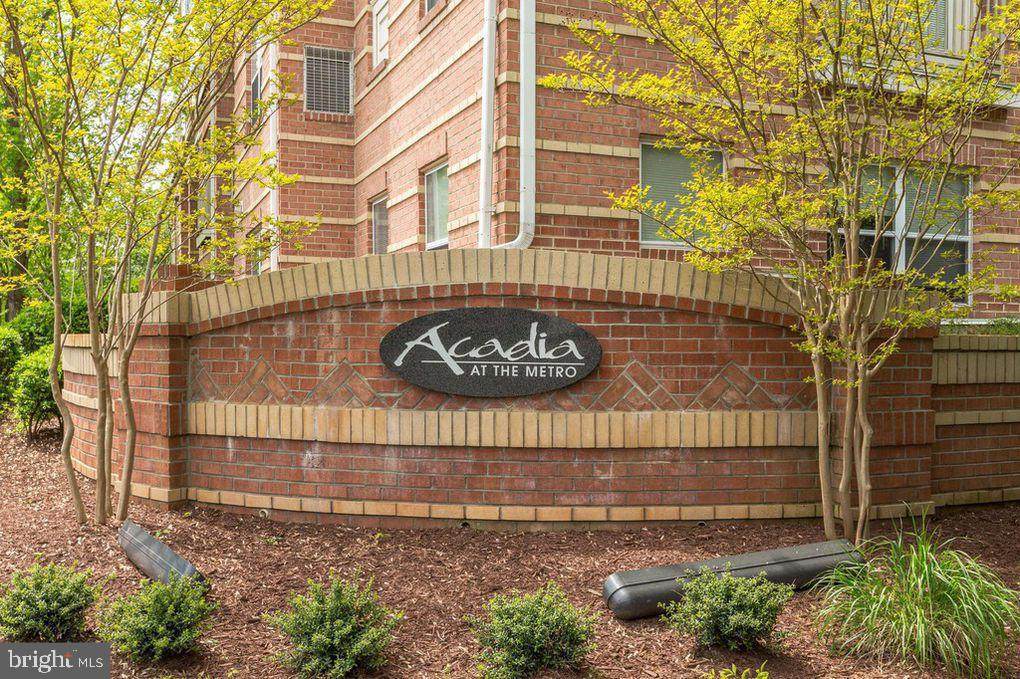 9480 Virginia Center Boulevard - Photo 1