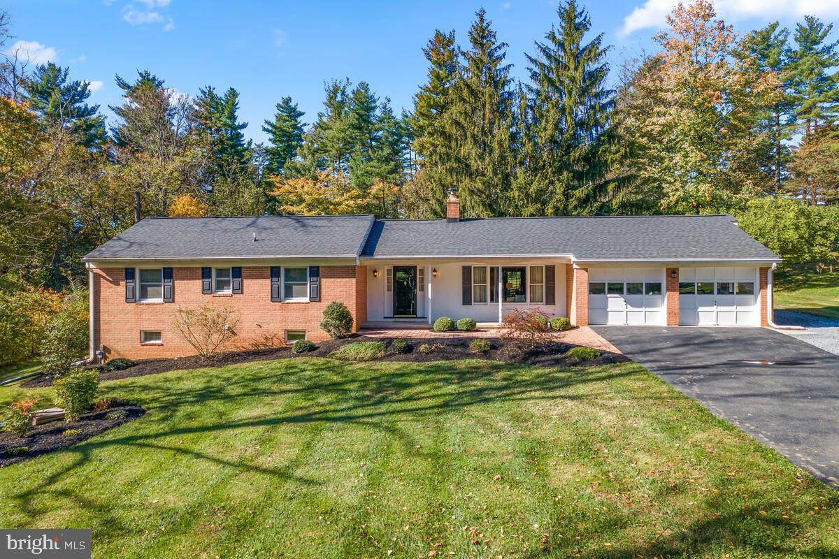 5404 Woodlyn Court - Photo 1