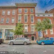 218 Monument Street - Photo 1