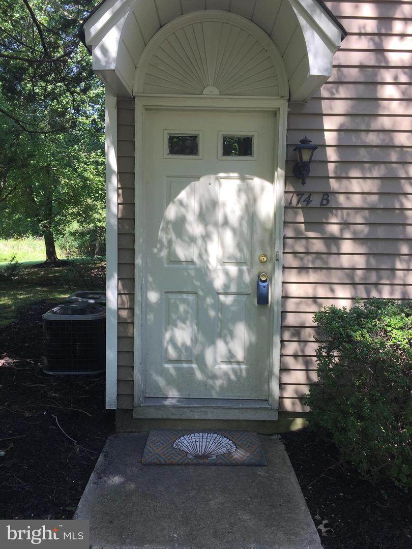 174-B Collin Court - Photo 1