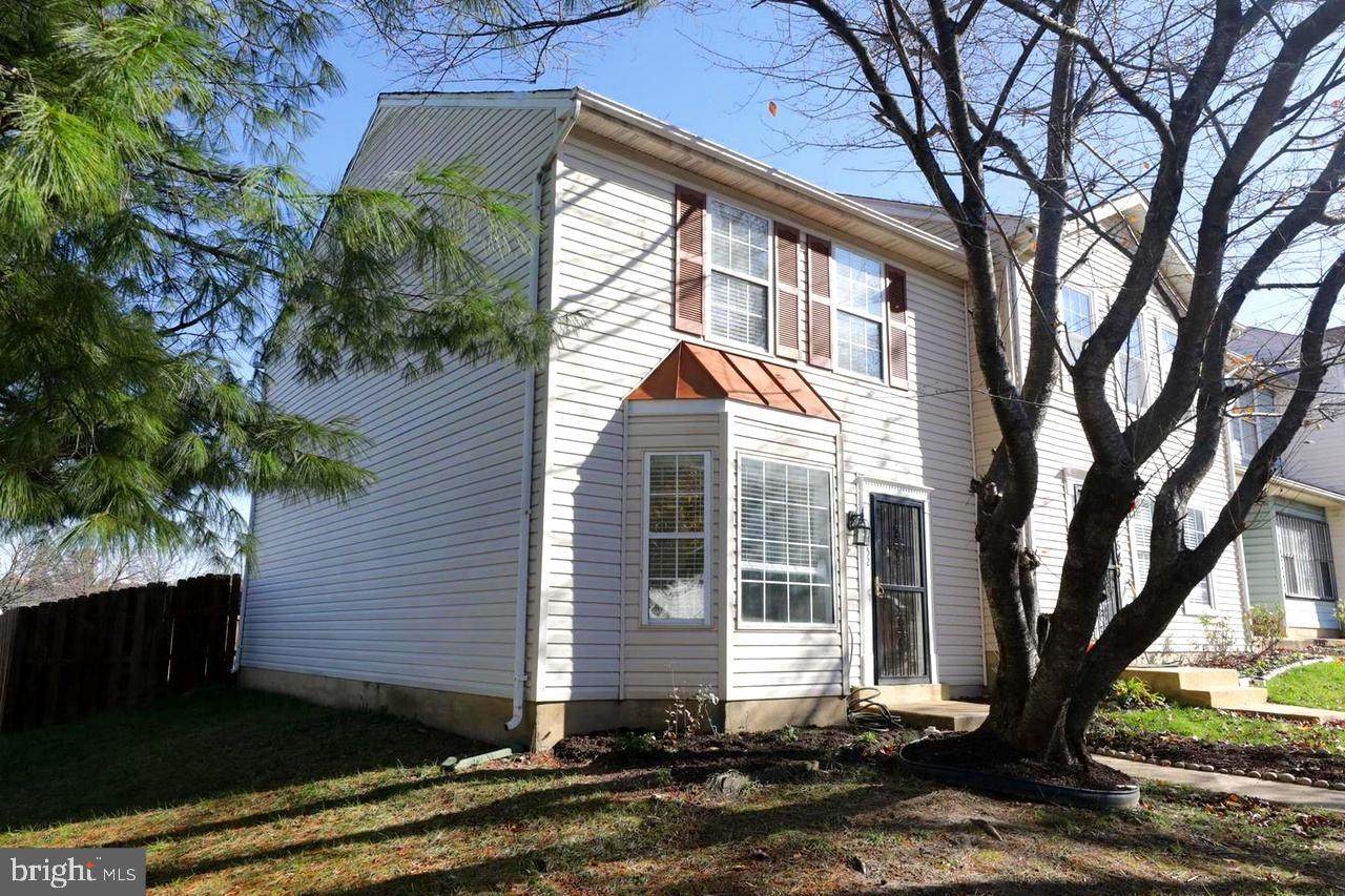 1752 Tulip Avenue - Photo 1