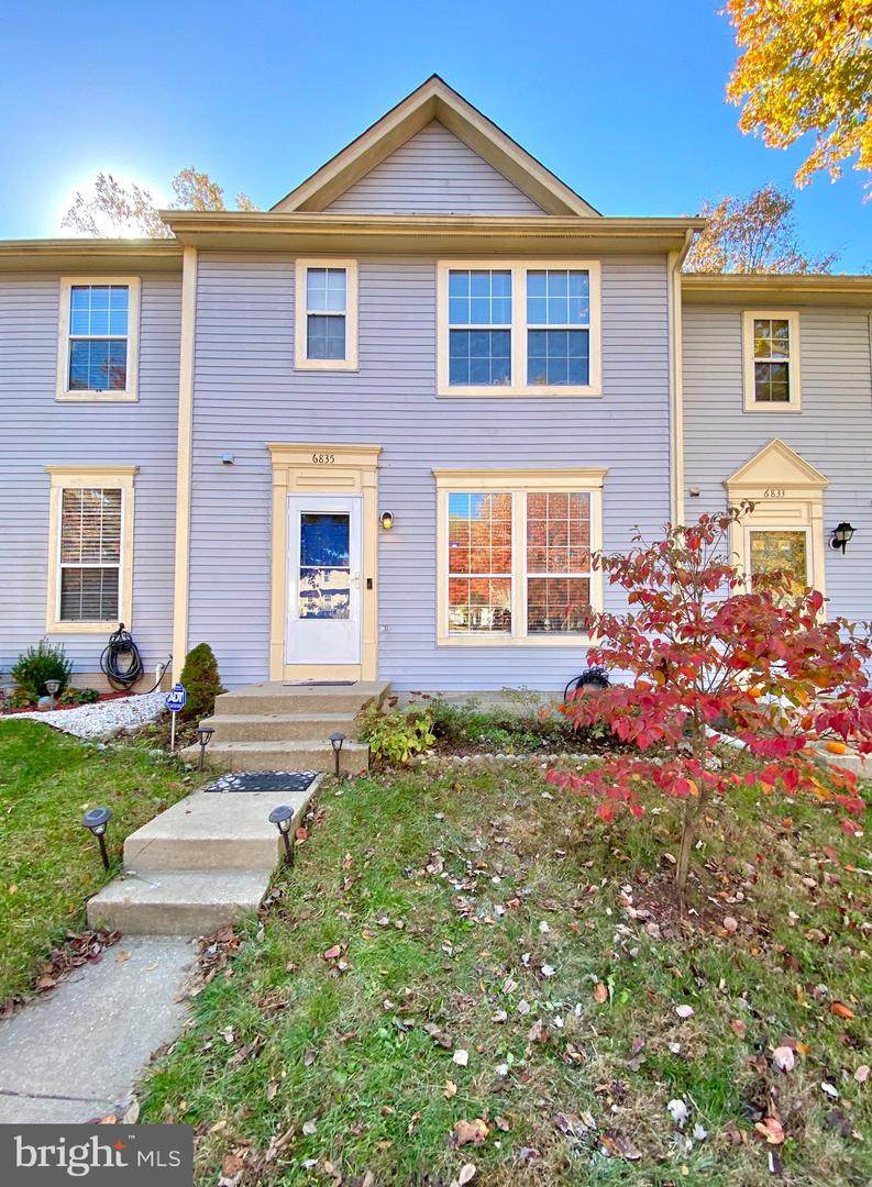 6835 Mountain Lake Place - Photo 1