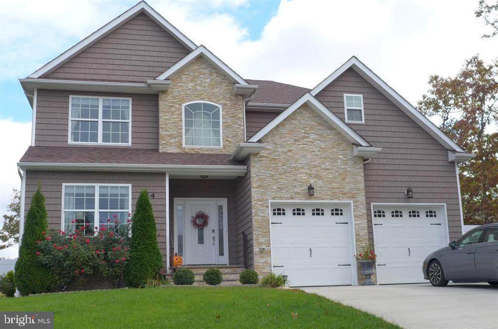 124 Smugglers Court - Photo 1
