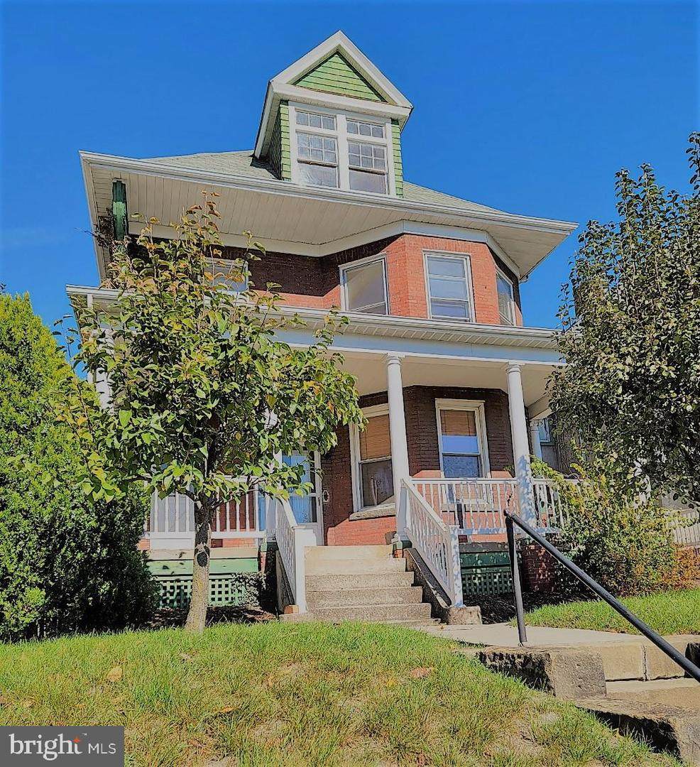 207 Greene Street - Photo 1