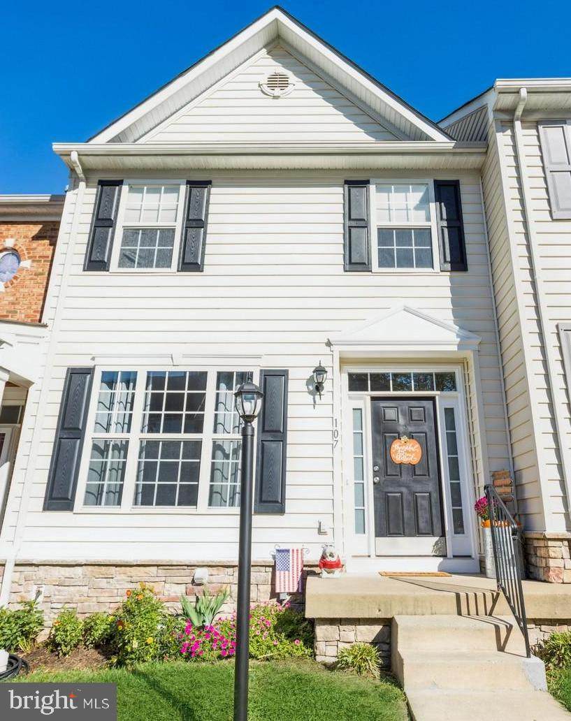 107 Breakers Edge Court - Photo 1