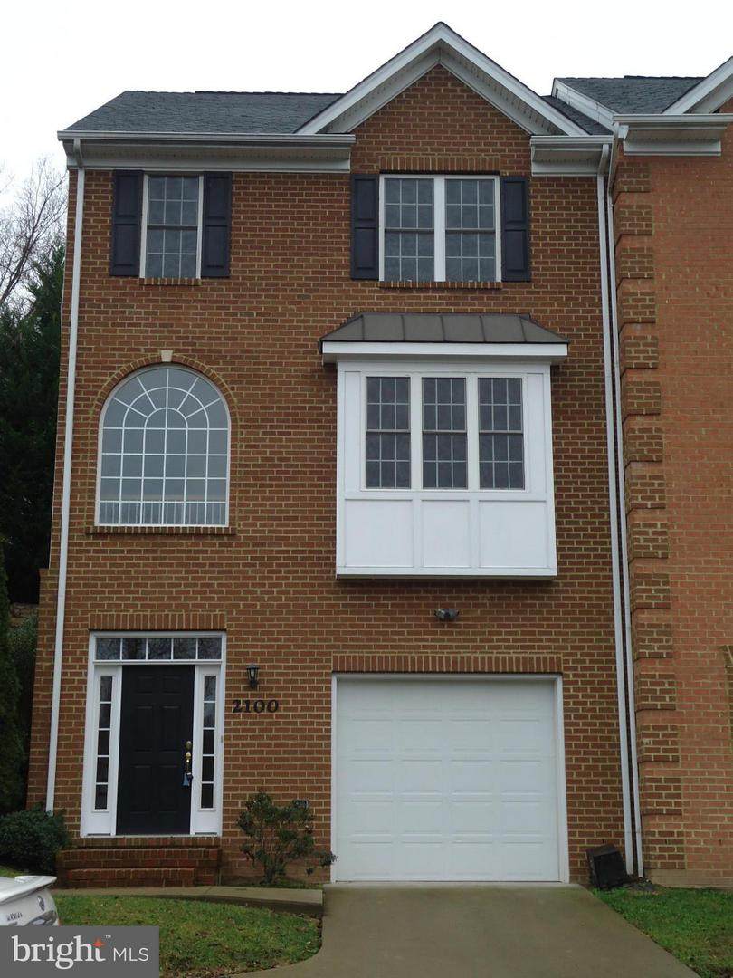 2100 Caroline Street - Photo 1