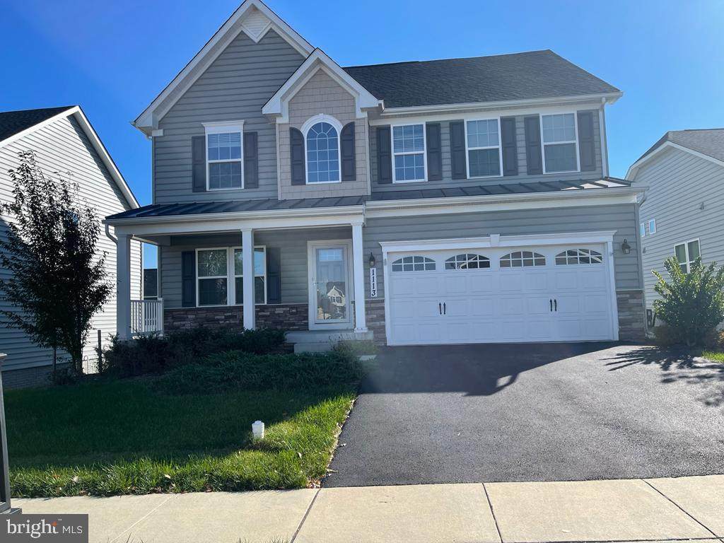 1113 Long Farm Circle - Photo 1