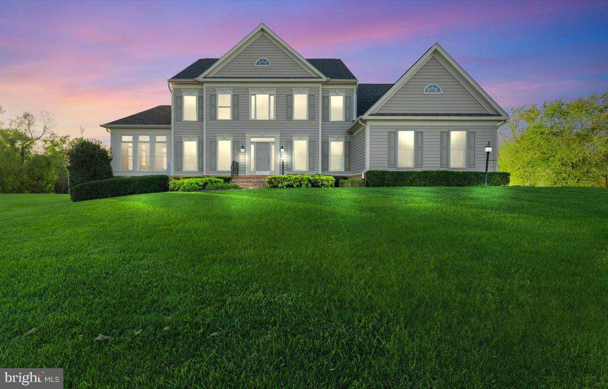 17215 Ivandale Road - Photo 1