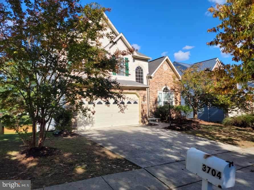 3704 Green Oak Court - Photo 1