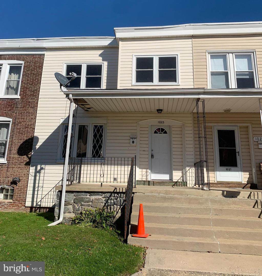 1023 Green Street - Photo 1