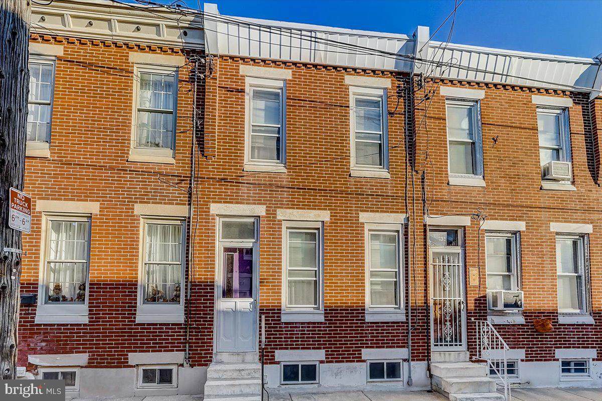 137 Dudley Street - Photo 1