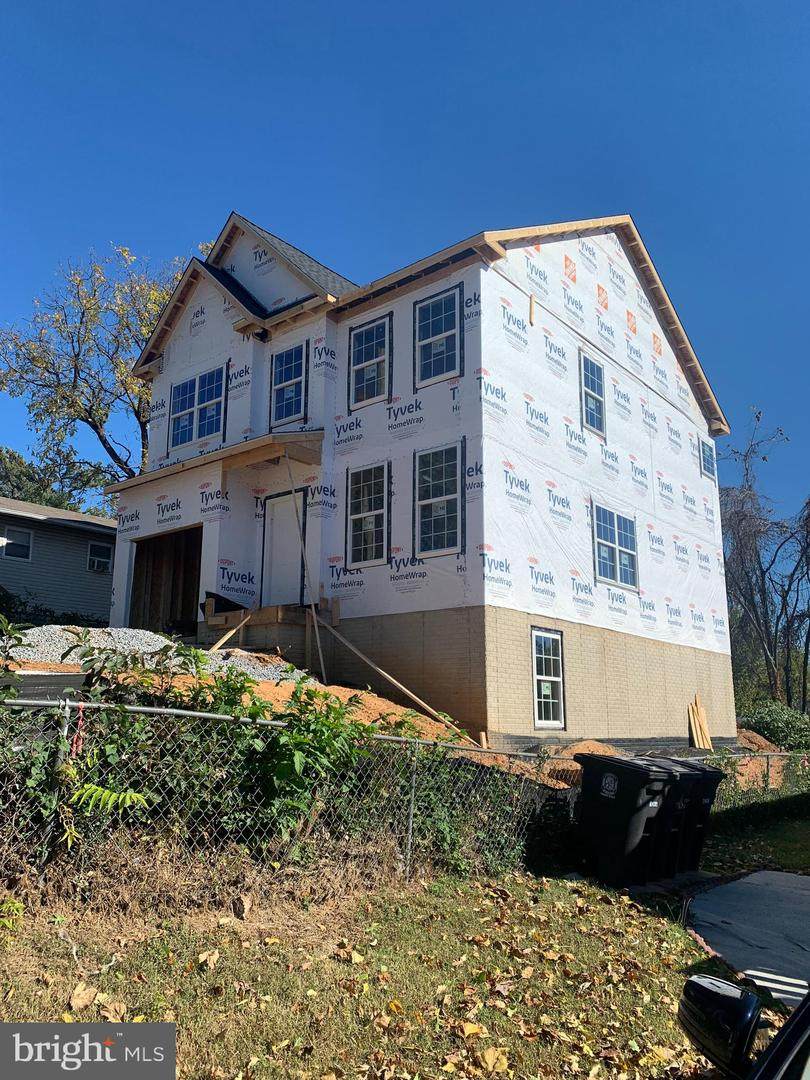 807 Balsamtree Place - Photo 1