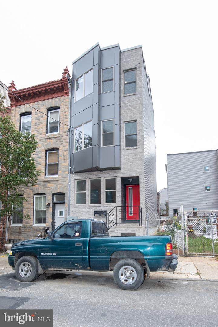 2213 Emerald Street - Photo 1