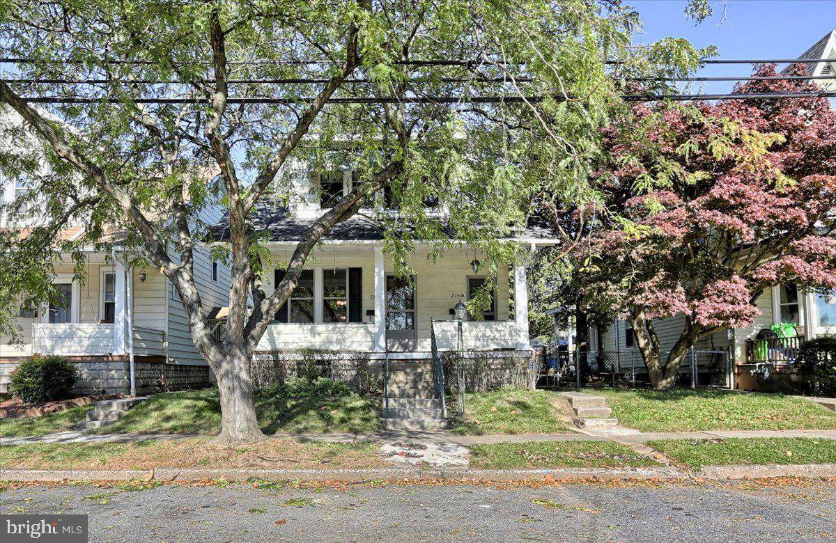 2730 Banks Street - Photo 1