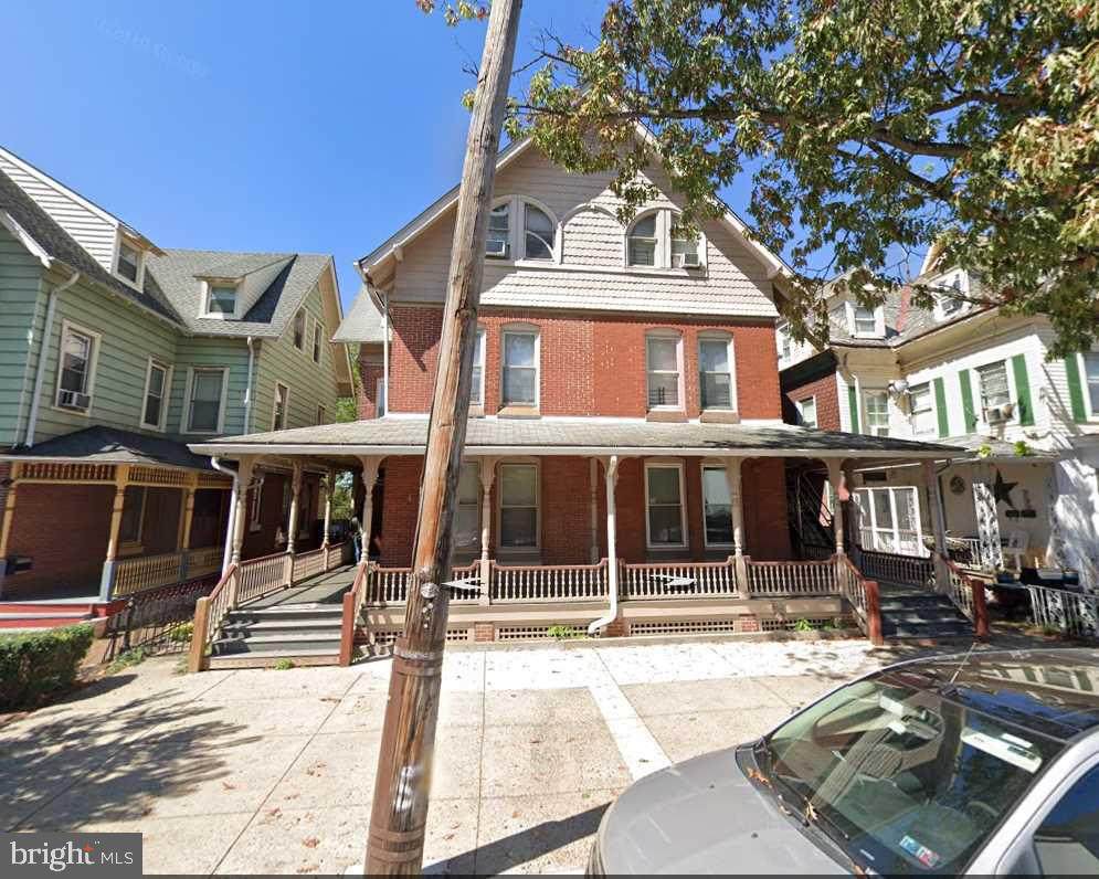 905 Swede Street - Photo 1