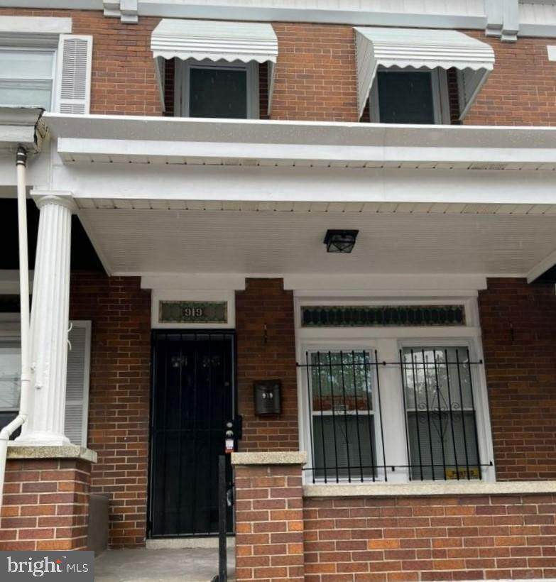 919 Lakewood Avenue - Photo 1