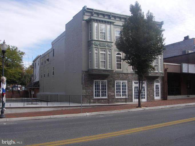 81 Main Street - Photo 1