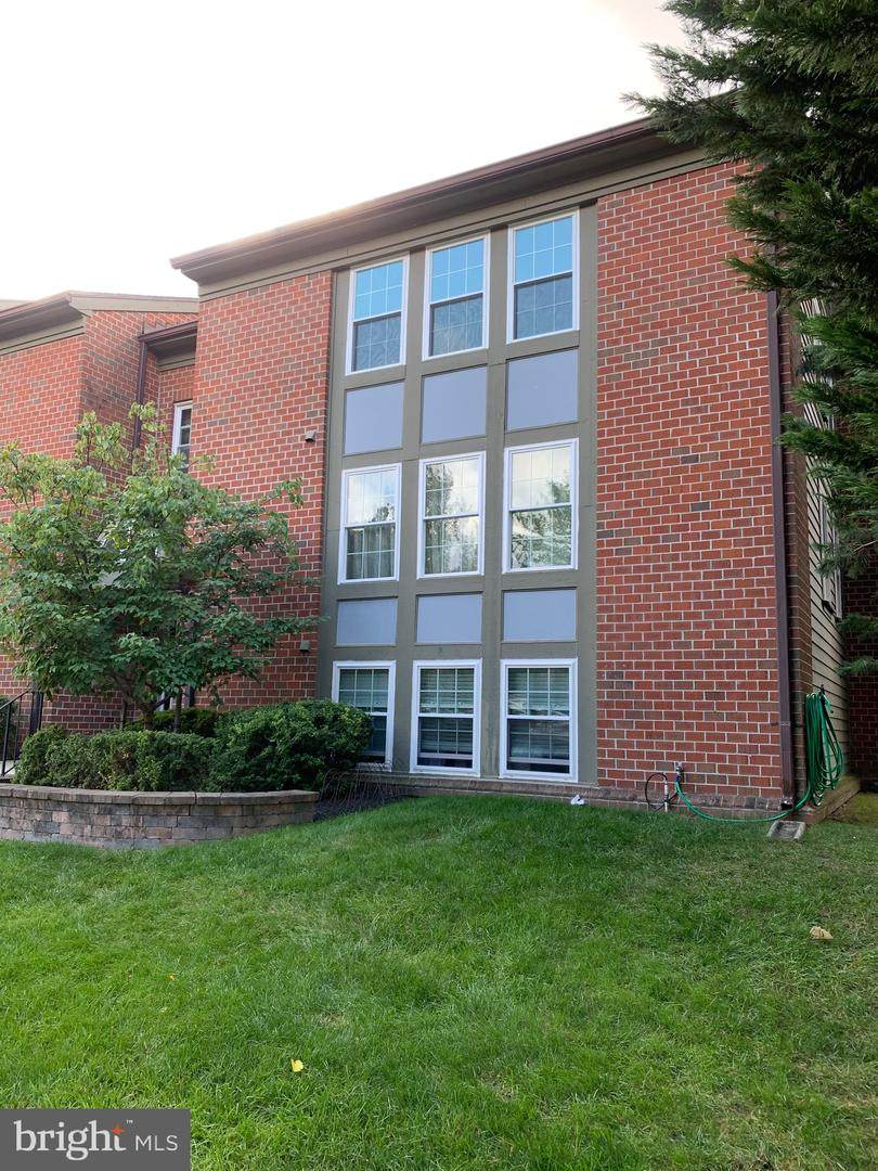 12 Fourwood Court - Photo 1