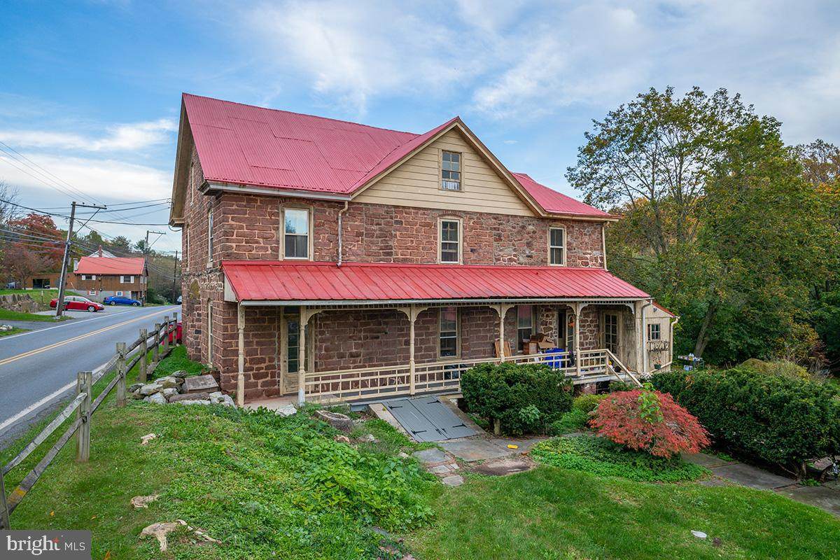 1068 Fritztown - Photo 1