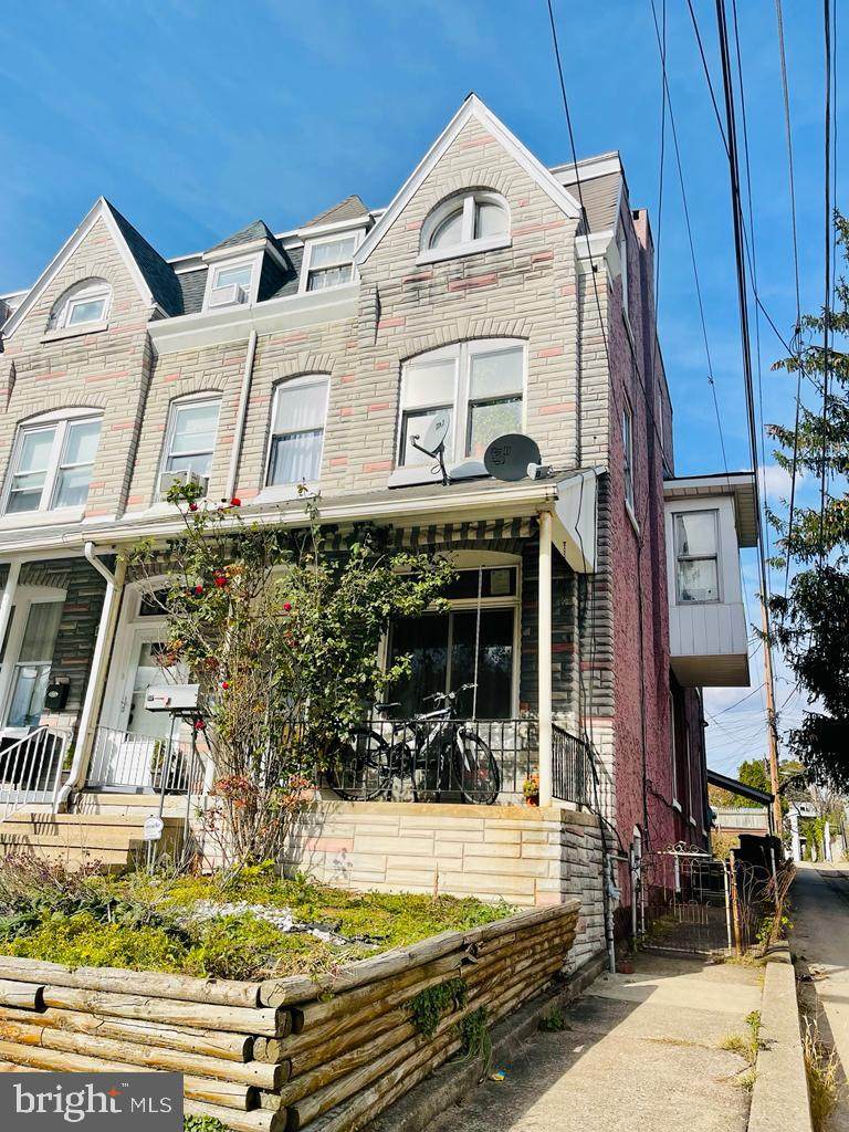 1261 Spruce Street - Photo 1
