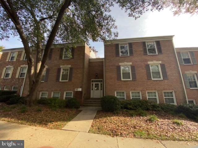 870 Quince Orchard Boulevard - Photo 1