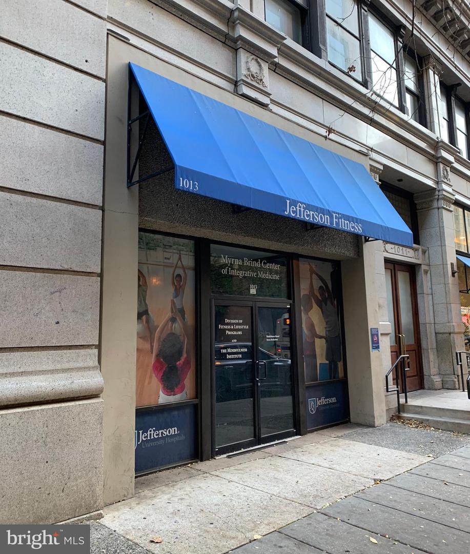 1013 Chestnut Street - Photo 1