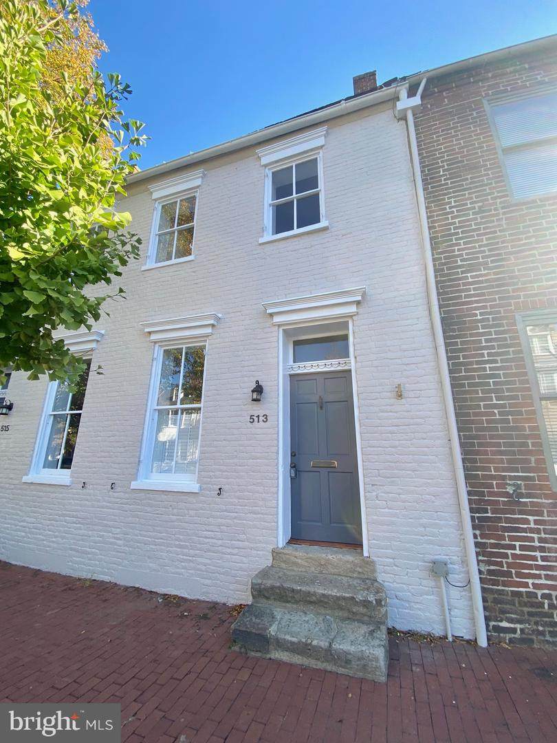 513 Caroline Street - Photo 1