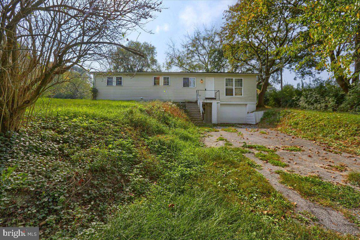 210 Lindbergh Drive - Photo 1