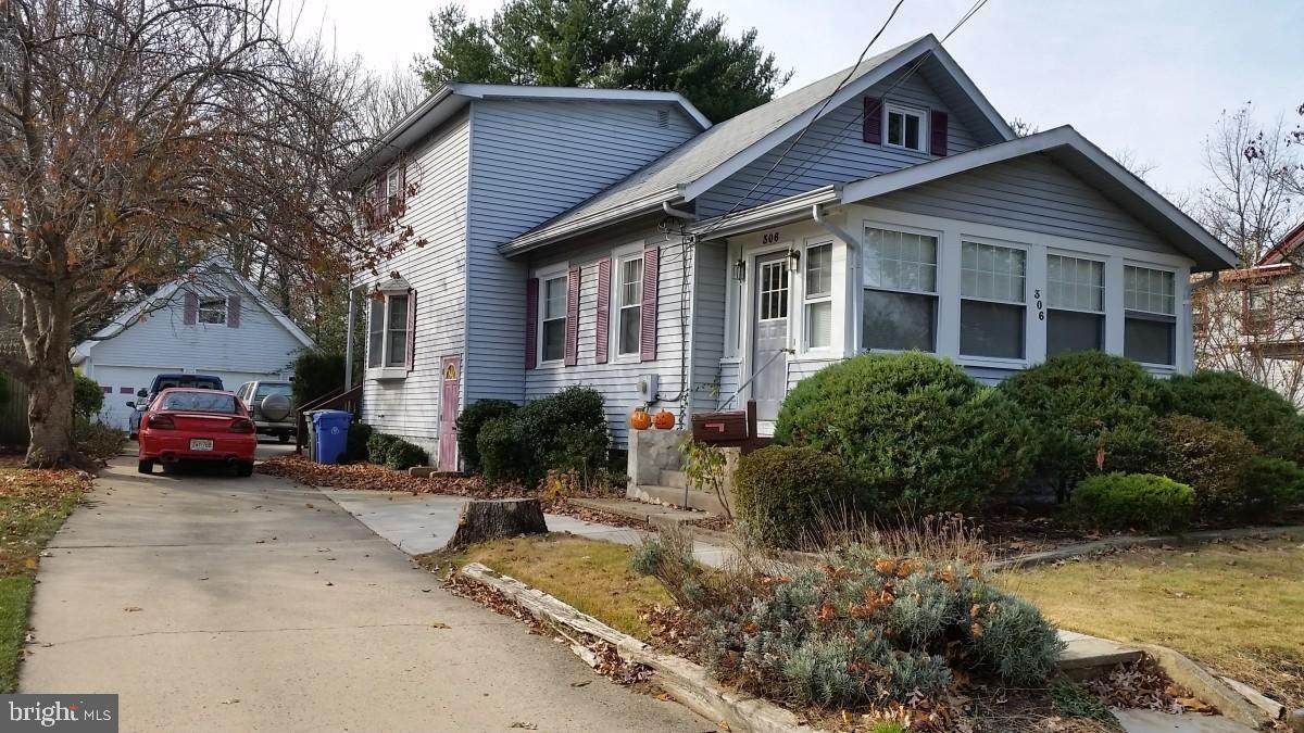 306 Swarthmore Road - Photo 1