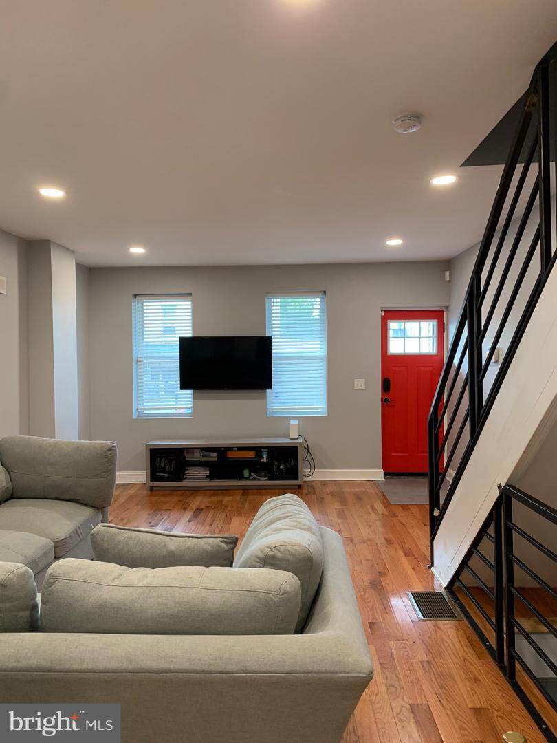 209 62ND Street - Photo 1